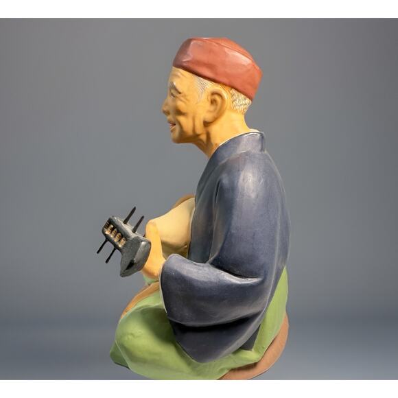 Vtg Hakata Urasaki Dolls Japan Clay Figurine Man Playing Biwa Lute 8" Handpaint - Picture 2 of 8